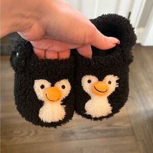 Crocs Sherpa fuzzy penguin slippers , worn inside only. Size C7